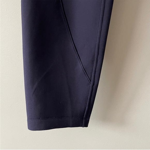 Lululemon Tech Lux Pants - Picture 7 of 7